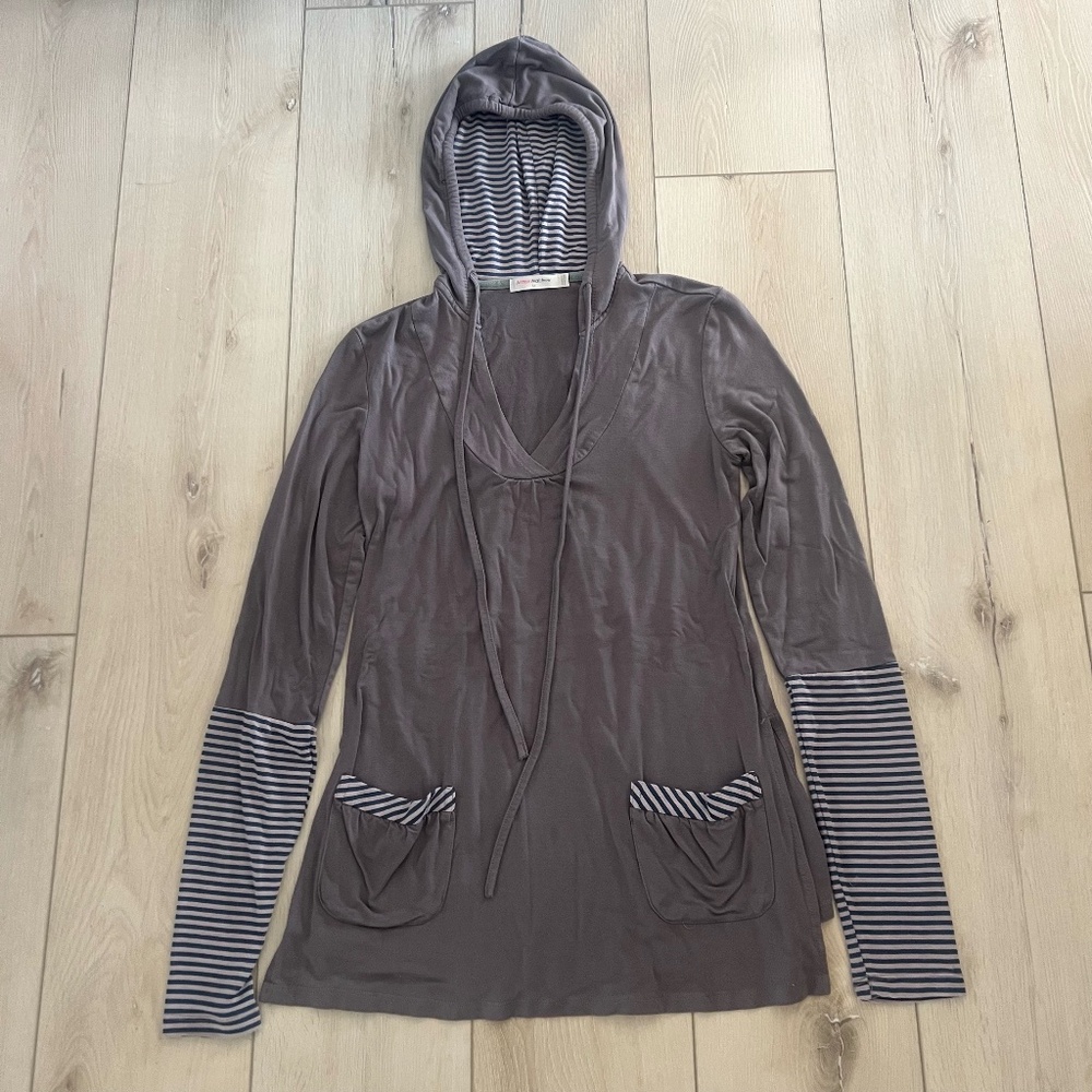 Annee Matthew Nursing Tunic / M